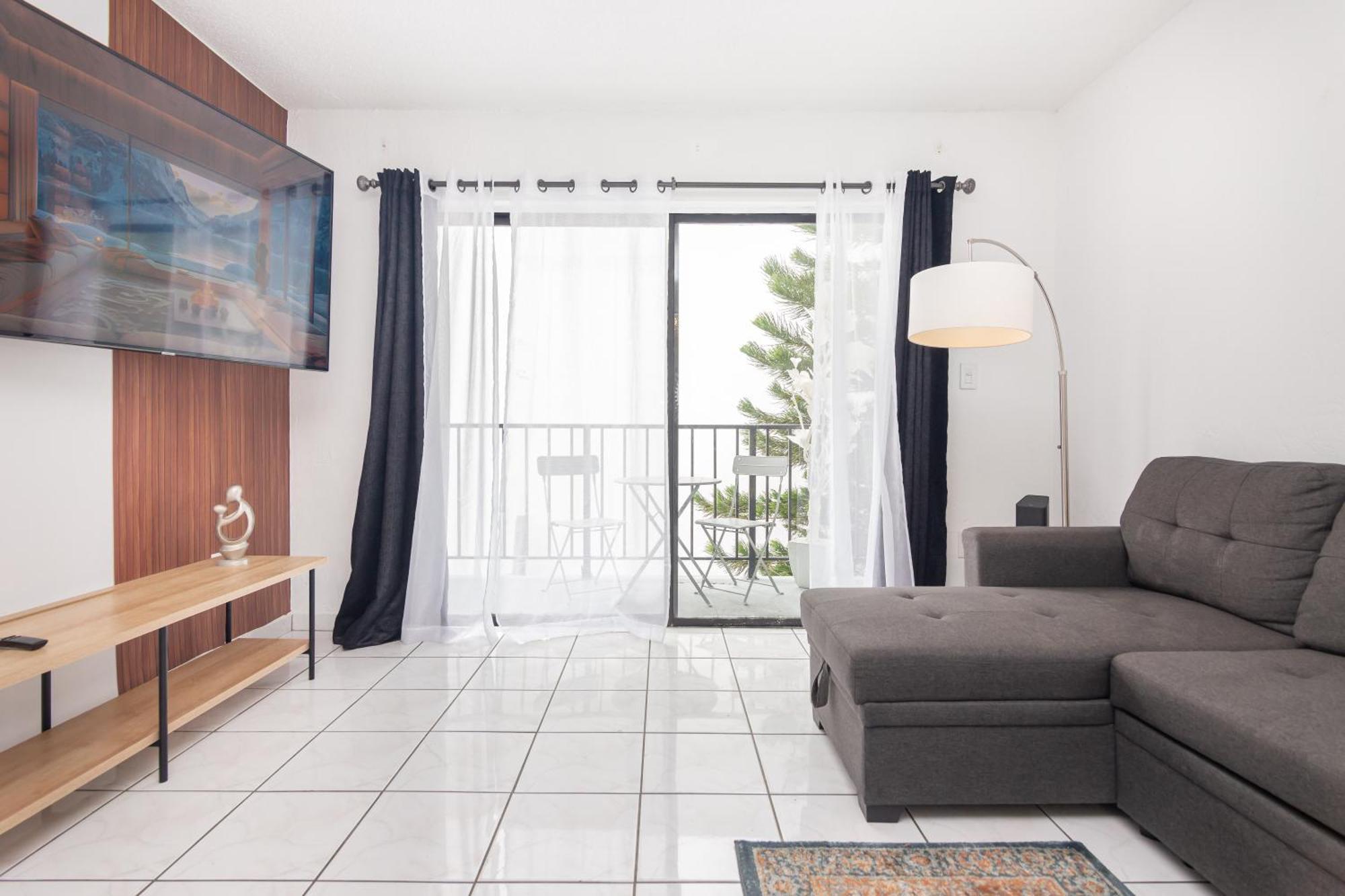 Apartamento One Bedroom - With Parking & Balcony - Heart Of Wynwood *